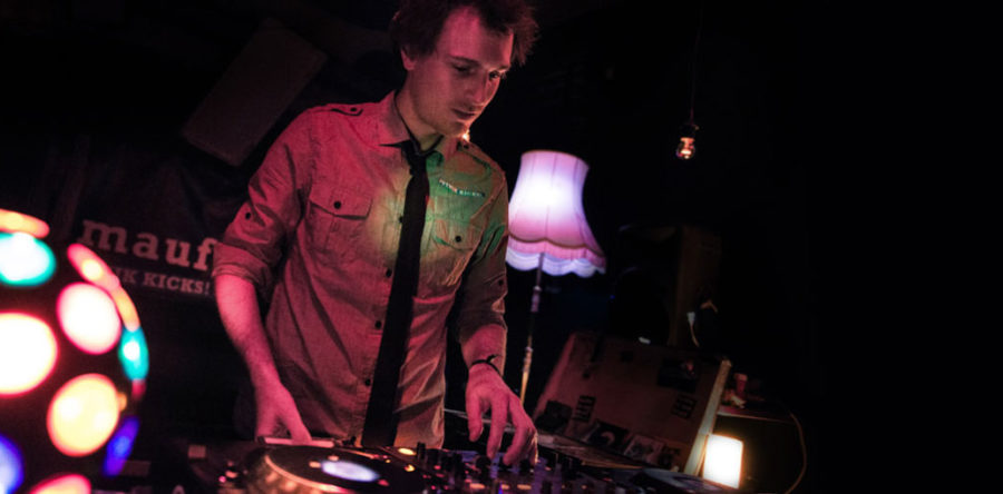 I bet you look good on the dancefloor