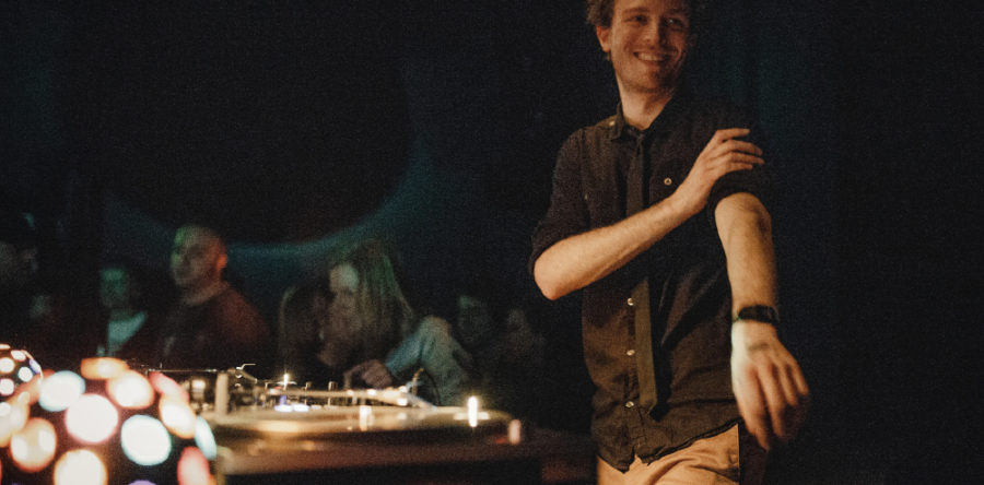 VINYL KICKS! Volume 6